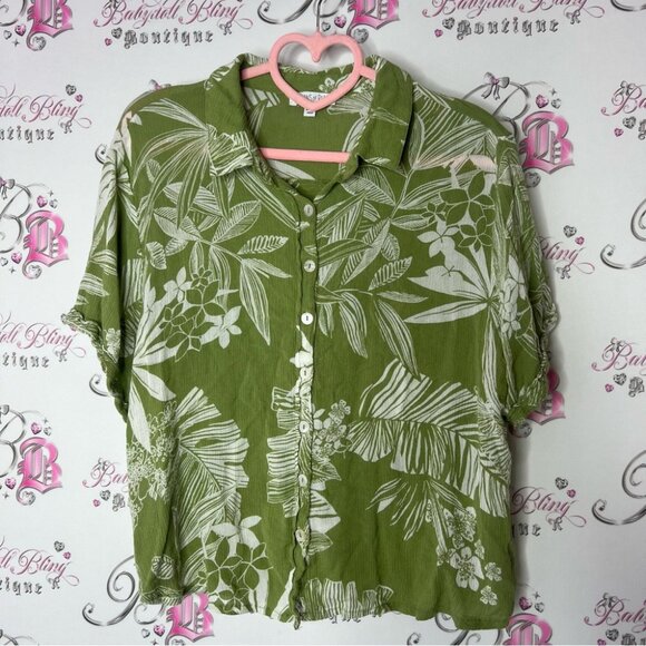 Patrons of peace tee tshirt flowy boho Green Floral Button-Up Shirt - Picture 1 of 4